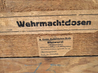 Transportkasten aus Holz "Wehrmachtdosen" 24 Dosen Blutwurst zu 850 Gramm.  Maße 287 x 33 x 46cm