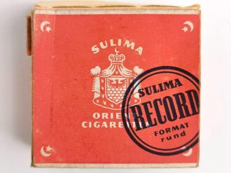 Pack "Sulima Record" Zigaretten, ungeöffnet, Steuerbanderole mit Hakenkreuz