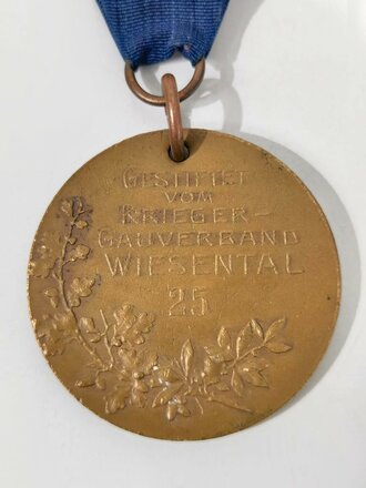 Tragbare Medaille ( für eine Fahne? ) "Gestiftet vom Krieger Gauverband Wiesenthal" Durchmesser 60mm