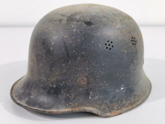 Stahlhelm Feuerwehr III.Reich. Originallack, ungereinigtes Stück