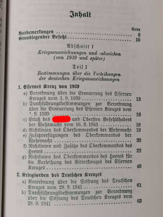 Sammeldruck "Merkblatt 15/5 - Orden und Ehrenzeichen Abschnitt I Neudruck von 1.Juli 1943", 295   Seiten, über DIN A5, gebraucht