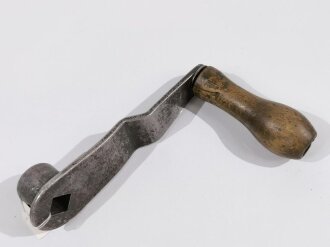 Kurbel für die Rückentrage schweres Feldfernkabel der Wehrmacht. Defektes Stück, datiert 1938