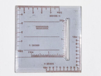 Schablone  für die vordere Tasche "Kartenwinkelmesser 27" der Wehrmacht.