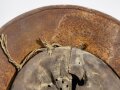 Stahlhelm frühe Wehrmacht . Ungereinigter Scheunenfund