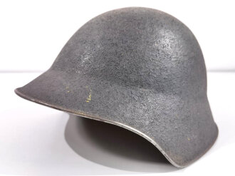 Schweiz, Stahlhelm M18/43 . Originallack