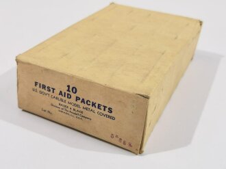 U.S. WWII , empty cardboard box for " 10 First Aid Packets" Carlisle model ( green )