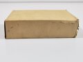 U.S. WWII , empty cardboard box for " 10 First Aid Packets" Carlisle model ( green )