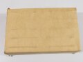 U.S. WWII , empty cardboard box for " 10 First Aid Packets" Carlisle model ( green )