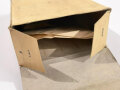 U.S. WWII , empty cardboard box for " 10 First Aid Packets" Carlisle model ( green )