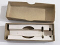 U.S.WWII medical department syringe, unused in original box