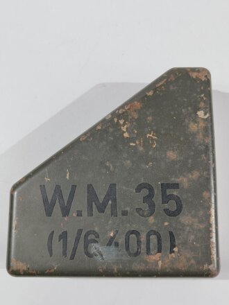 Winkelmesser 35 Wehrmacht. Der Kasten original lackiert, ungereinigtes Set, mit dem seltenen Schlüssel