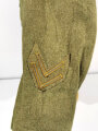 U.S. WWI  AEF Model 1917 Tunic, member of 32nd " red arrow" Division. ( Grimpettes Wood, Bellevue Farm, Fismes, Argonne, Rhine.) Two overseas stripes, good condition