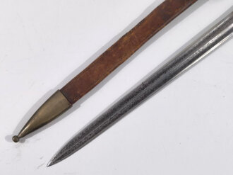 Frankreich, Hirschfänger aus französischem Glaive type Modell 1831 Ausführung für Miliz und Feuerwehr ,Klinge beschliffen,Parierstange und Scheide jagdlich modifiziert