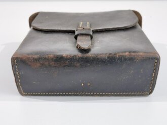 Werkzeugtasche für Nachrichtentruppe der Wehrmacht, getragenes Stück, datiert 1939