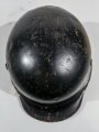 Stahlhelm aus den 1930iger Jahren. schwarzer Originallack, ungereinigtes Stück