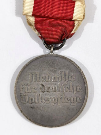 Medaille Deutsche Volkspflege, Buntmetall am langem Bandabschnitt