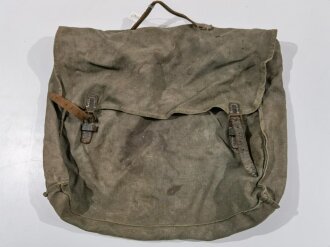 Kleidersack 31 Wehrmacht, ungereinigt, Leder zum Teil trocken