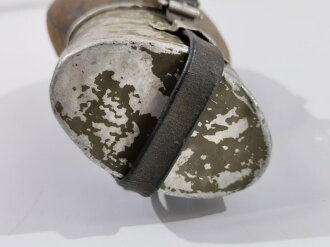 Feldflasche Wehrmacht, stark getragenes, ungereinigtes Stück