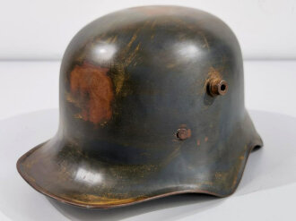 1.Weltkrieg Stahlhelm mit Ohrenausschnitt. Neuzeitliche...
