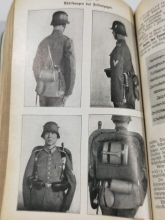 "Der Dienstunterricht im Reichsheer - Ein Handbuch für den deutschen Soldaten" datiert 1934, 500 Seiten