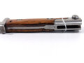 Preussen, Kaiserreich, Seitengewehr Modell 1871/84, Lederscheide, mit kurzer Hohlbahn, aptiert ohne Laufring, mit Abnahmestempel auf Klingenrücken W 87 und Abnahme auf Griffstück sowie Scheidenmund - und Ortblech