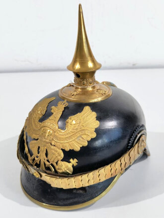 Preussen, Pickelhaube für Offiziere der Infanterie....