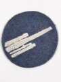 Luftwaffe, Tätigkeitsabzeichen für Abzeichen für Flakartillerie (1. Ausführung), Rückseitig Klebereste