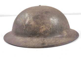 U.S. 1. Weltkrieg Stahlhelm Modell 1917. Komplett mit Innenfutter und Kinnriemen, Originallack.