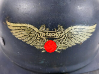 Stahlhelm Luftschutz. Guter Zustand, Farbfrisches Stück , Kinnriemen und Innenfutter aus Ersatzmaterial