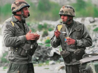 Soldats Montagnards, Texte Jean - Pierre Biot, Photos Jose Nicolas, Lavauzelle, 141 Seiten, DIN A4, gebraucht, aus Raucherhaushalt