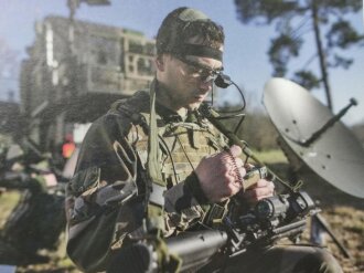 De la Cavalerie Aux Forces Speciales, L`histoire du 13e Regiment de Dragons Parachutistes, Jean - Dominique Merchet presente,, 207 Seiten, DIN A4, gebraucht, aus Raucherhaushalt