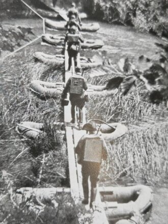 "Der Große Befehl,  Herausgegeben vom Oberkommando der Wehrmacht", DIN A4, aus Raucherhaushalt, ca 70 Seiten