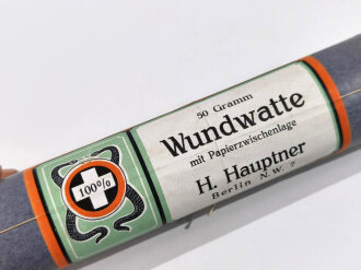 Pack " 50 Gramm Wundwatte mit Papierzwischeneinlage" H.Hauptner Berlin. Länge 17,5cm