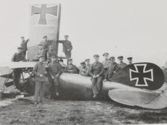 "Flugzeug Die Deutsche Luftwaffe", Fliegertruppe im ersten Weltkrieg (Ordner), Markierungen und Tarnanstriche der Deutschen Militärflugzeuge 1914 - Heute, DIN A4