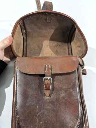 Satteltasche Wehrmacht. Datiert 1939, rückseitig Farbsprühnebel