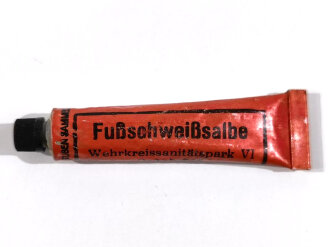 Tube "Fußschweißsalbe" Wehrmacht , ungereinigt, NUR FÜR DEKOZWECKE