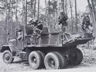 "US - ARMY 1945 - 1995", Von der Besatzungstruppe zur Verbündeten Armee, 50 Jahre US - Army in Deutschland, Band II, Peter Blume, DIN A5, 112 Seiten