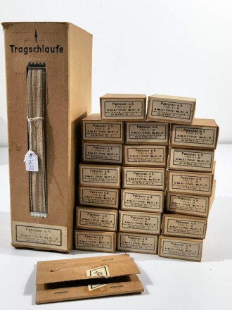 Pappkasten für 300 Schuss Munition 8x 57 ( für K98 ) . 20 Pappschachteln enthalten, alles zusammengehörig. OHNE Inhalt - Complete matching set for 300 K98 rounds, ONLY EMPTY BOXES