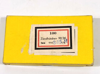 Pappverpackung " 100 Zündhütchen 92/36" ( für 2cm ) datiert 1943