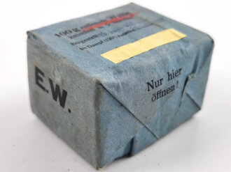 Pack " 100g entfettet Watte" datiert 1937,  gehört so unser anderem in Verbandkästen Wehrmacht und Luftschutz