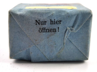 Pack " 100g entfettet Watte" datiert 1937,  gehört so unser anderem in Verbandkästen Wehrmacht und Luftschutz