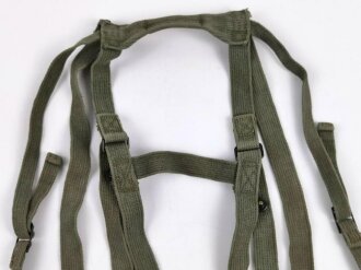 U.S. M- 1956 sleeping bag carrier, used