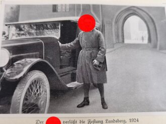 Sammelbilderalbum "Deutschland erwacht" Komplett, Schutzumschlag geklebt, die Rückseite des Führerbild anderweitig beklebt