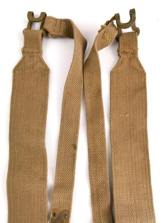 British WWII, Pair of Pattern 1937 Haversack shoulder straps (Left and right  webbing L straps ) used. A set of brass buckles included ( no picture )