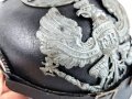 Preußen 1.Weltkrieg,  Pickelhaube für Mannschaften. Kinnriemen repariert , die Kokarden neu lackiert, der Rest höchstwahrscheinlich aus Teilen zusammengestellt.