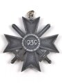 Kriegsverdienstkreuz 2. Klasse 1939 mit Schwertern aus Zink, Bandring defekt / Fehlt