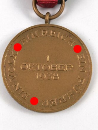 Anschlussmedaille 1. Oktober 1938 ( Sudentenland ) am Band, sehr guter Zustand