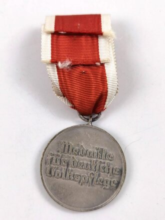 Medaille Deutsche Volkspflege am Band, Buntmetall