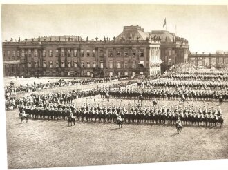 Ehrendenkmal der Deutschen Armee und Marine, Folio-Prachtband in den Maßen 26x33cm mit 511 Seiten