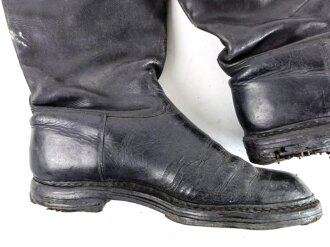 Paar Stiefel für Offiziere aus der Zeit des 2.Weltkrieg. Ungereinigtes Paar, Sohlenlänge 30,5cm